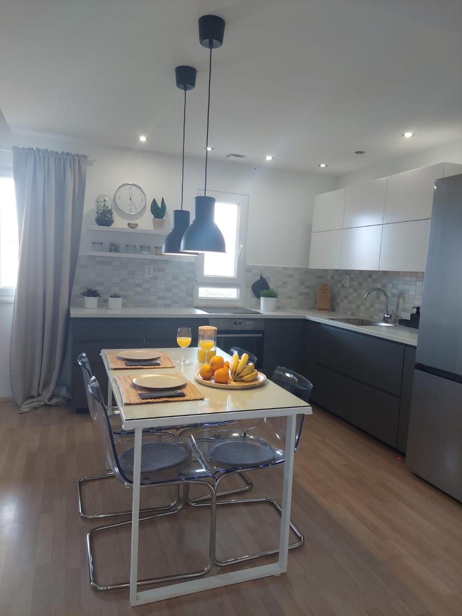 Skenza'S Loft Near Beach And City Center Сплит Екстериор снимка